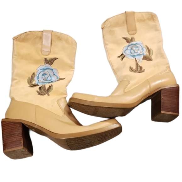 Shoes | Vintage Leather Upper Embroidered Tan Blue Roses Cowgirl ...
